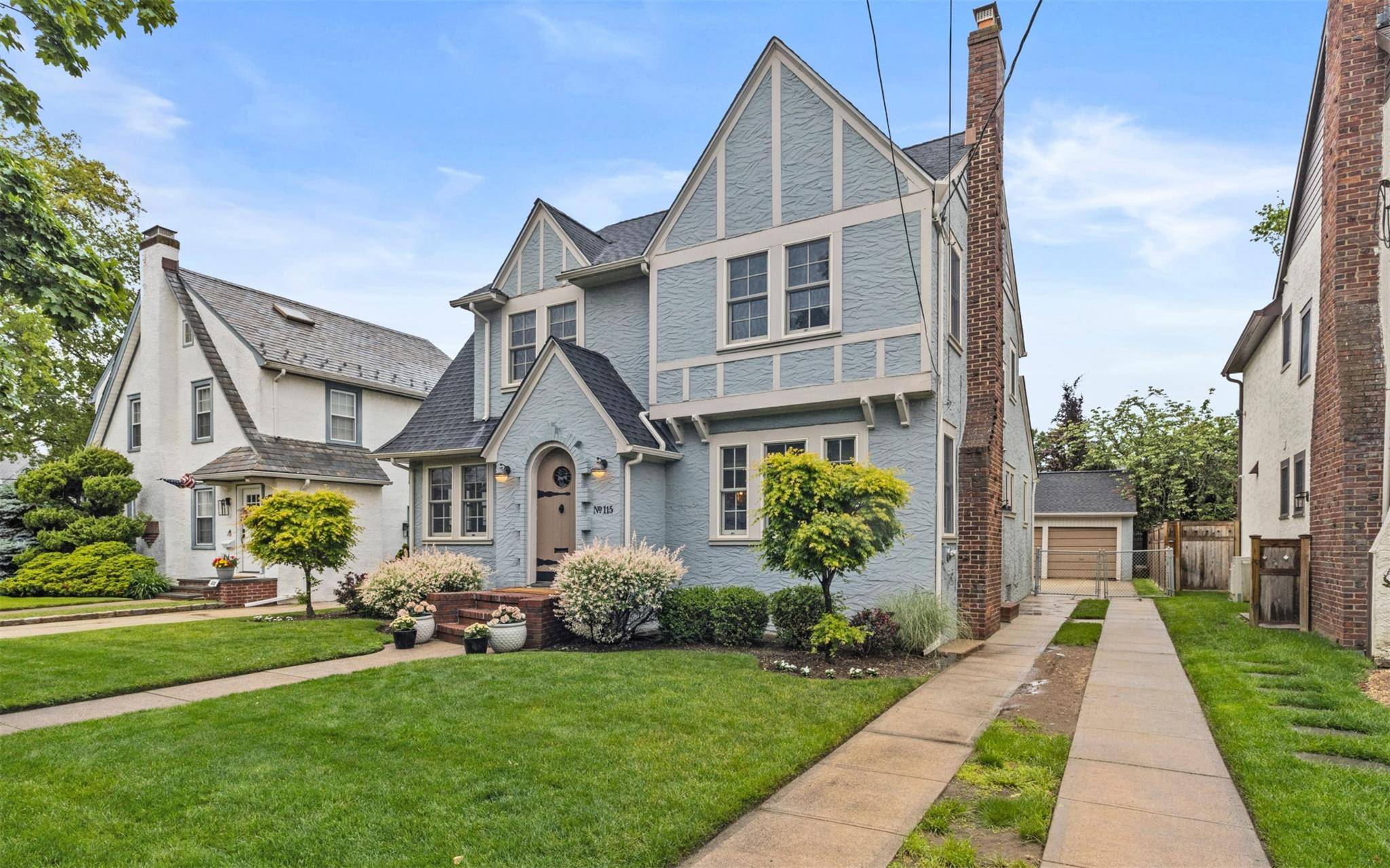 Rockville Centre, NY 11570,115 Hamilton RD