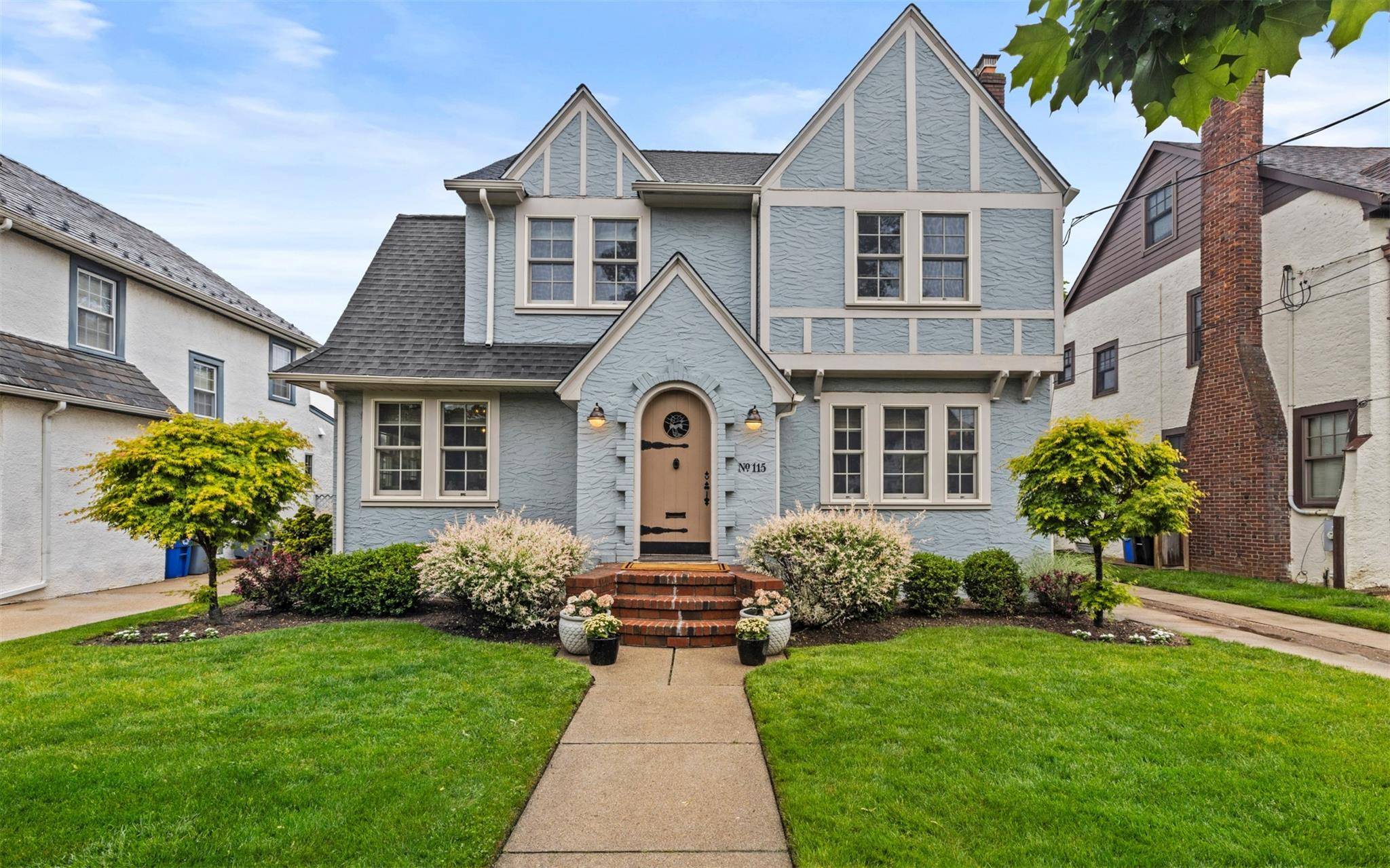 Rockville Centre, NY 11570,115 Hamilton RD
