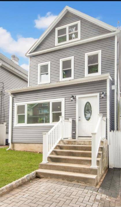 Yonkers, NY 10704,61 Edgewood AVE