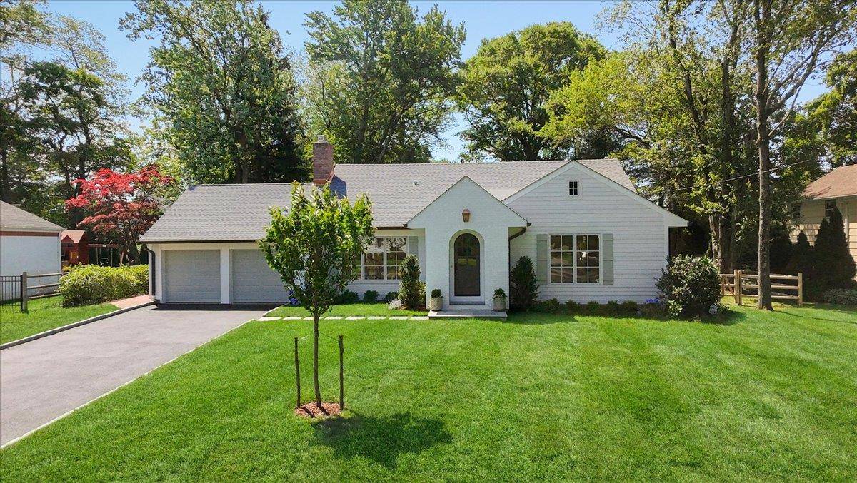 Scarsdale, NY 10583,23 Crossway