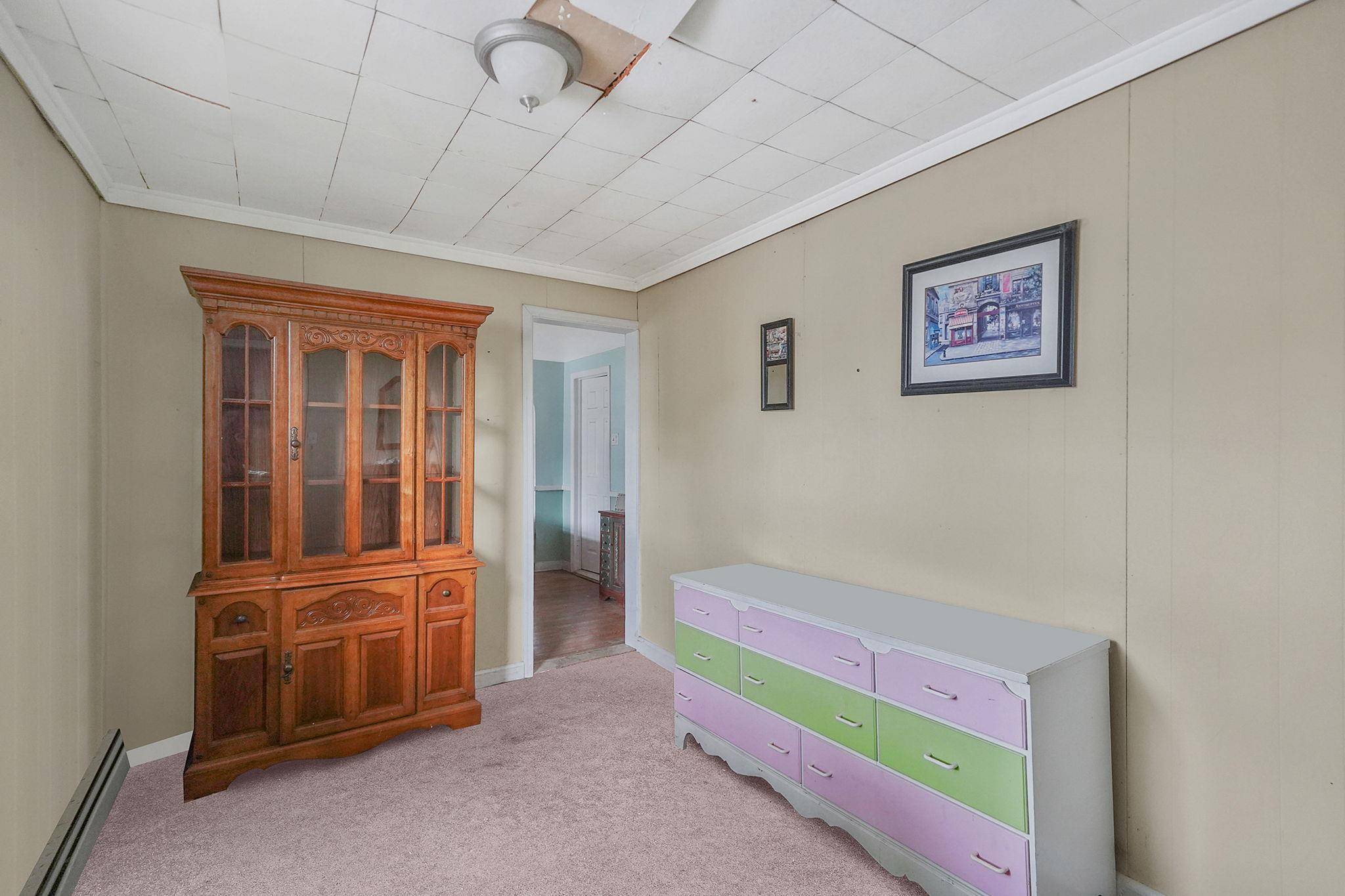 West Islip, NY 11795,96 Toomey RD