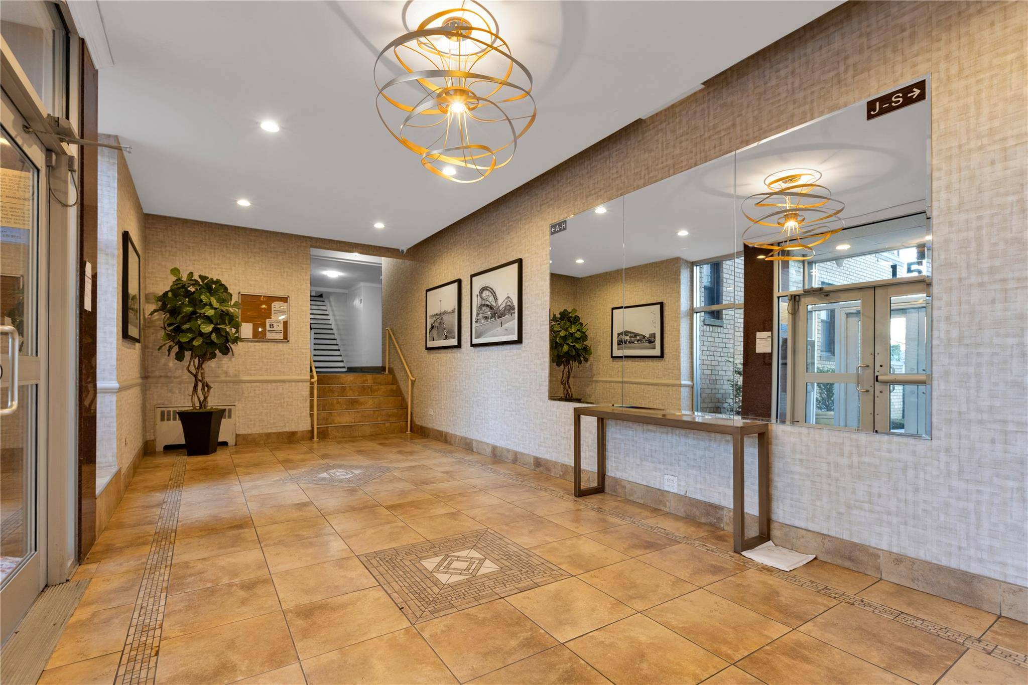 Brooklyn, NY 11235,150 W End AVE #1J