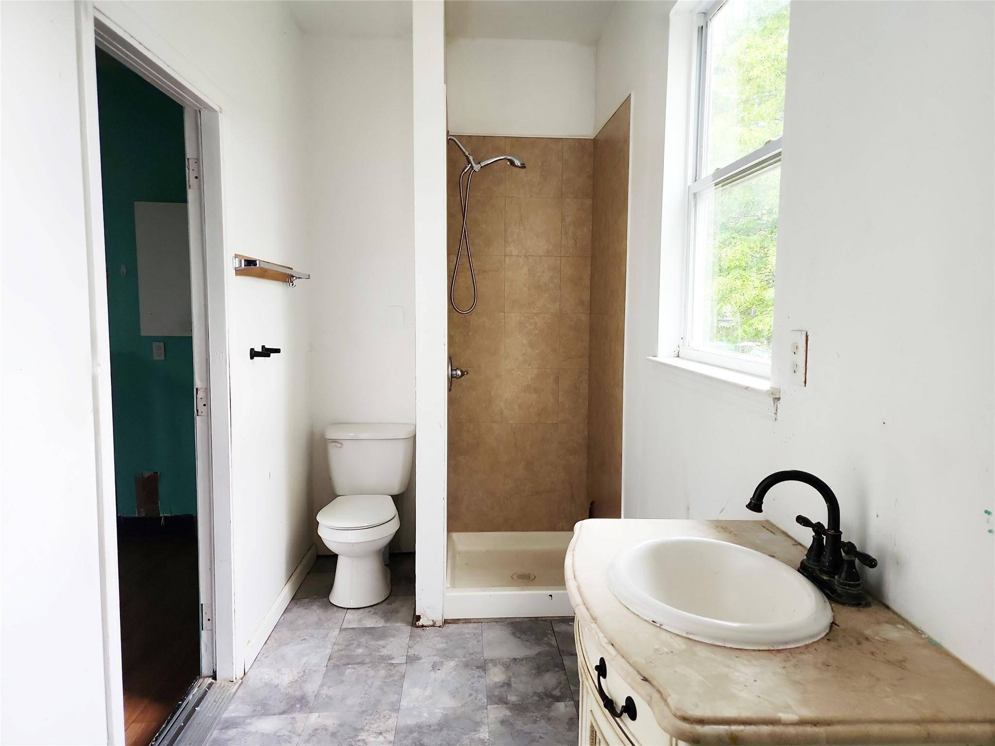 Wyandanch, NY 11798,36 S 23rd ST