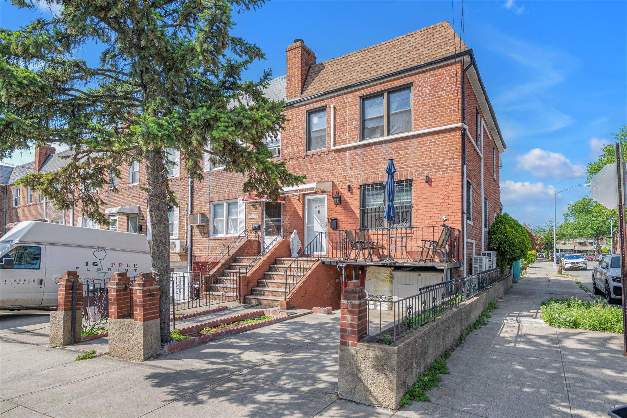 Flushing, NY 11367,14627 Reeves AVE