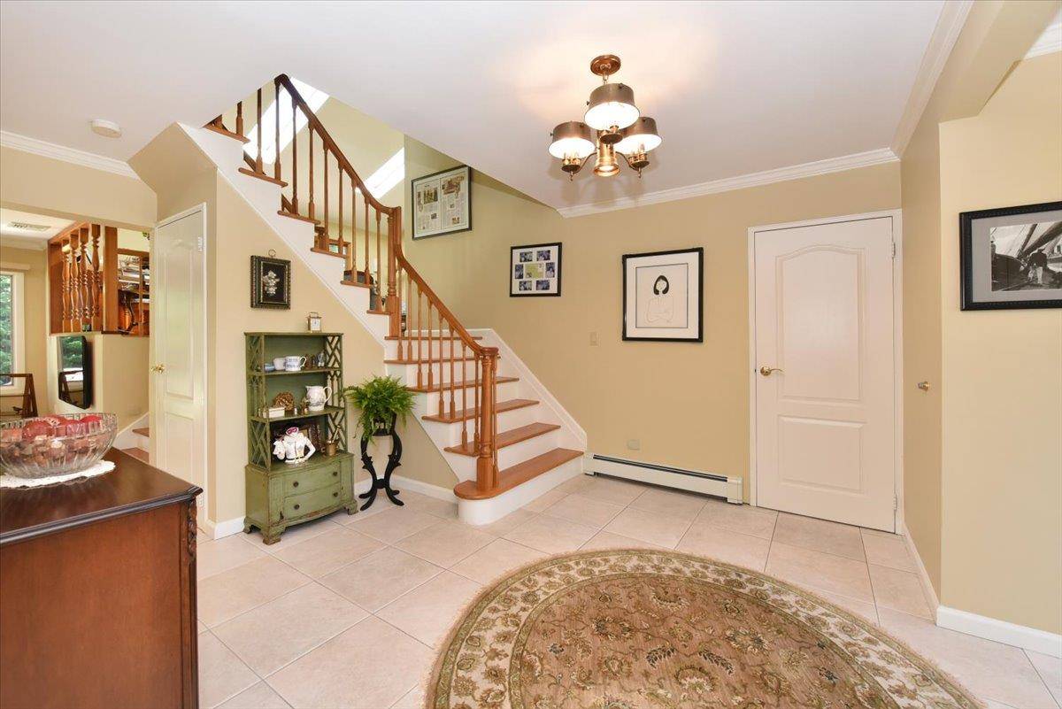 Bellmore, NY 11710,2783 Rita CT