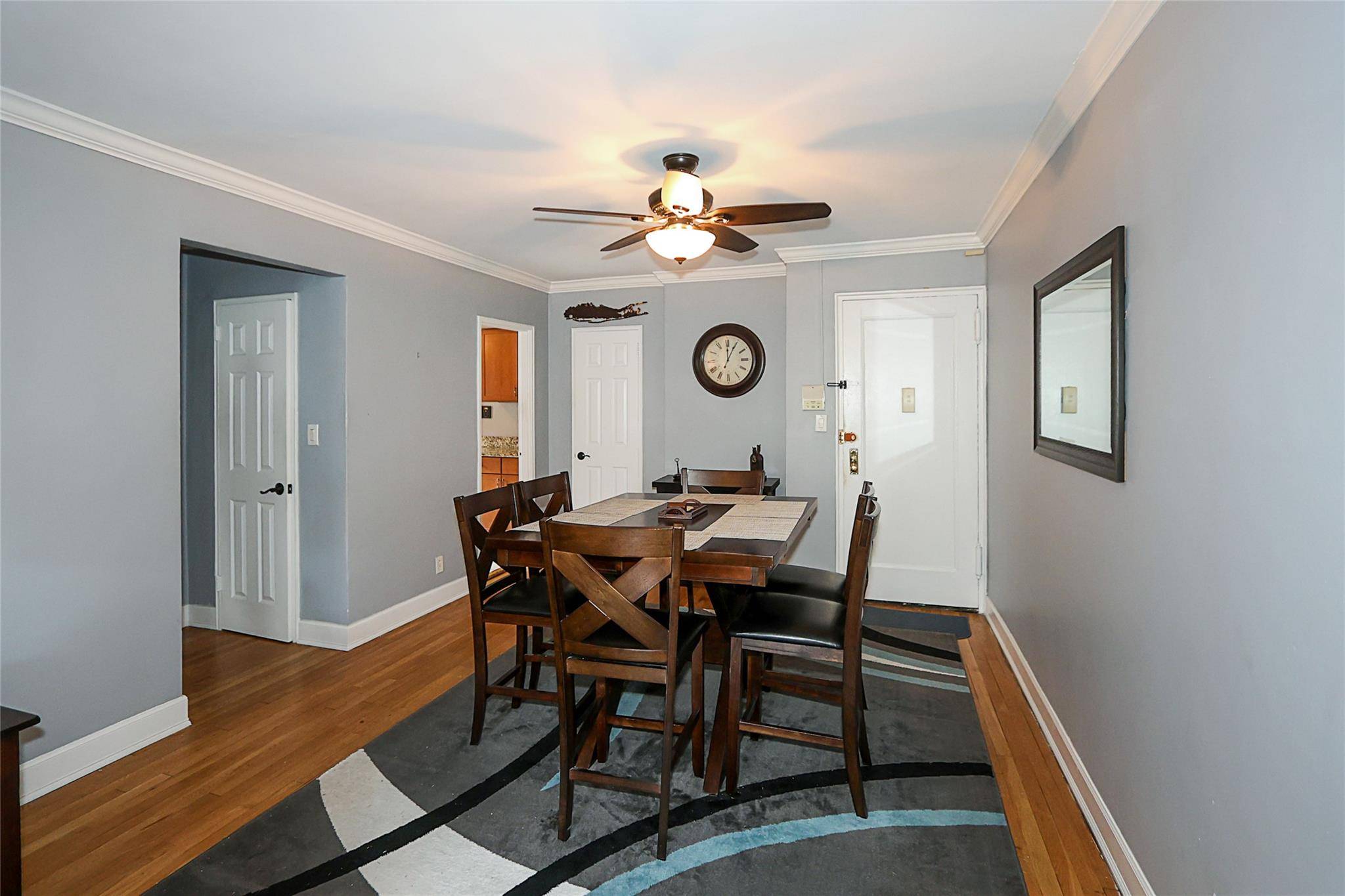 Rockville Centre, NY 11570,200 N Village AVE #D5
