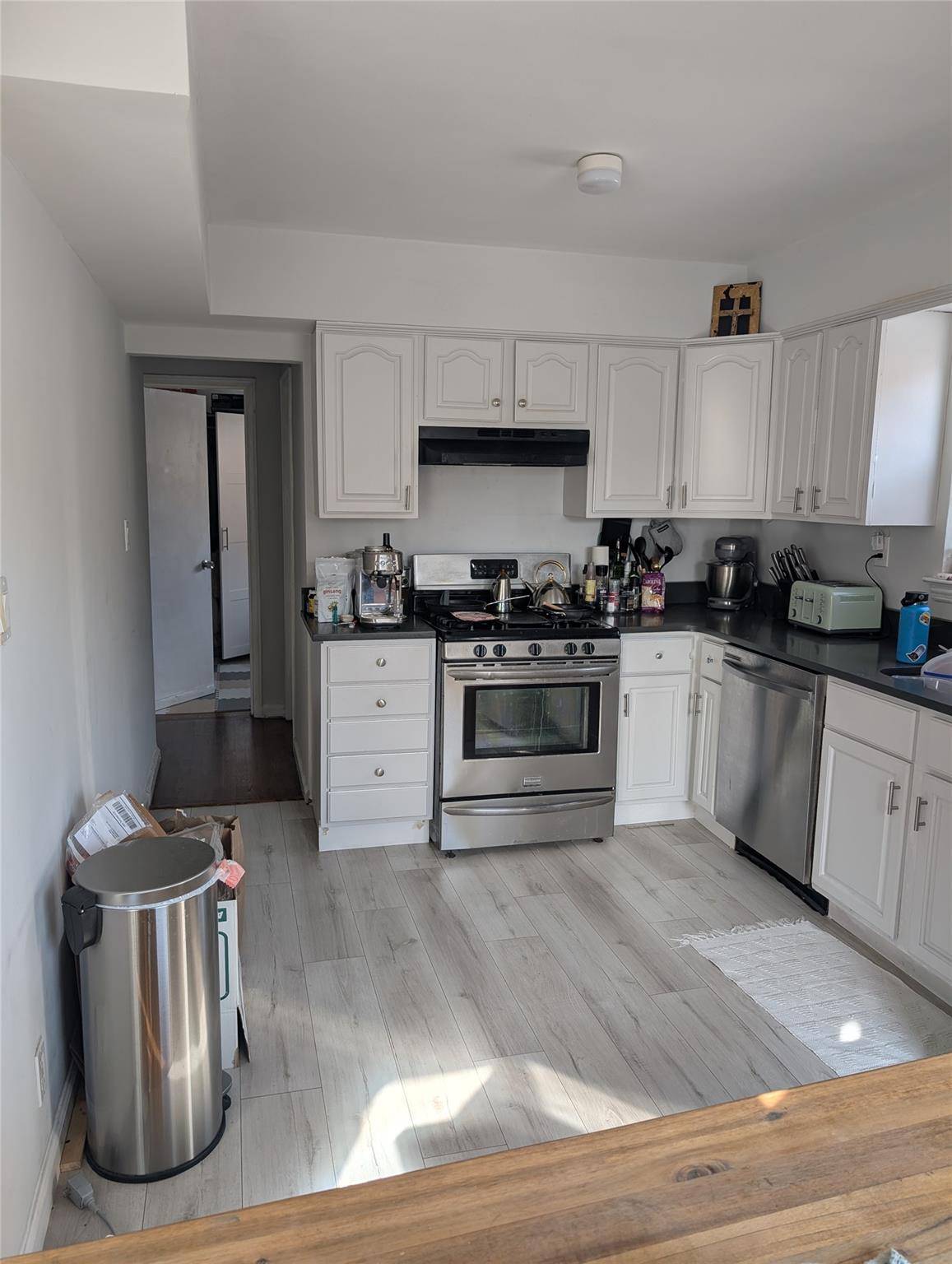 Briarwood, NY 11435,14137 82nd Drive #3 Floor