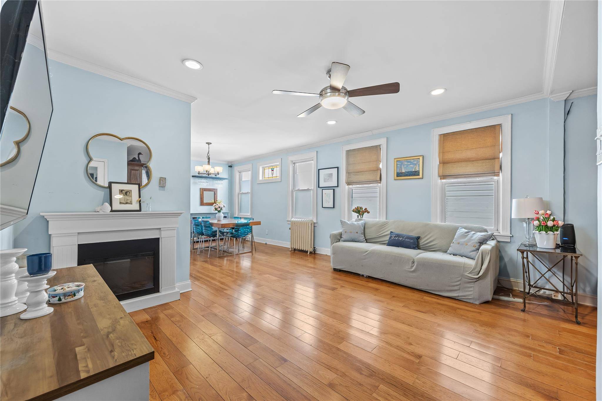 Forest Hills, NY 11375,70-27 Olcott ST