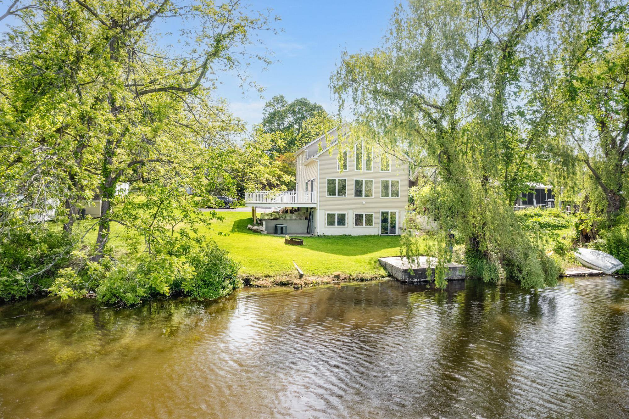 Carmel, NY 10512,9 Putnam DR