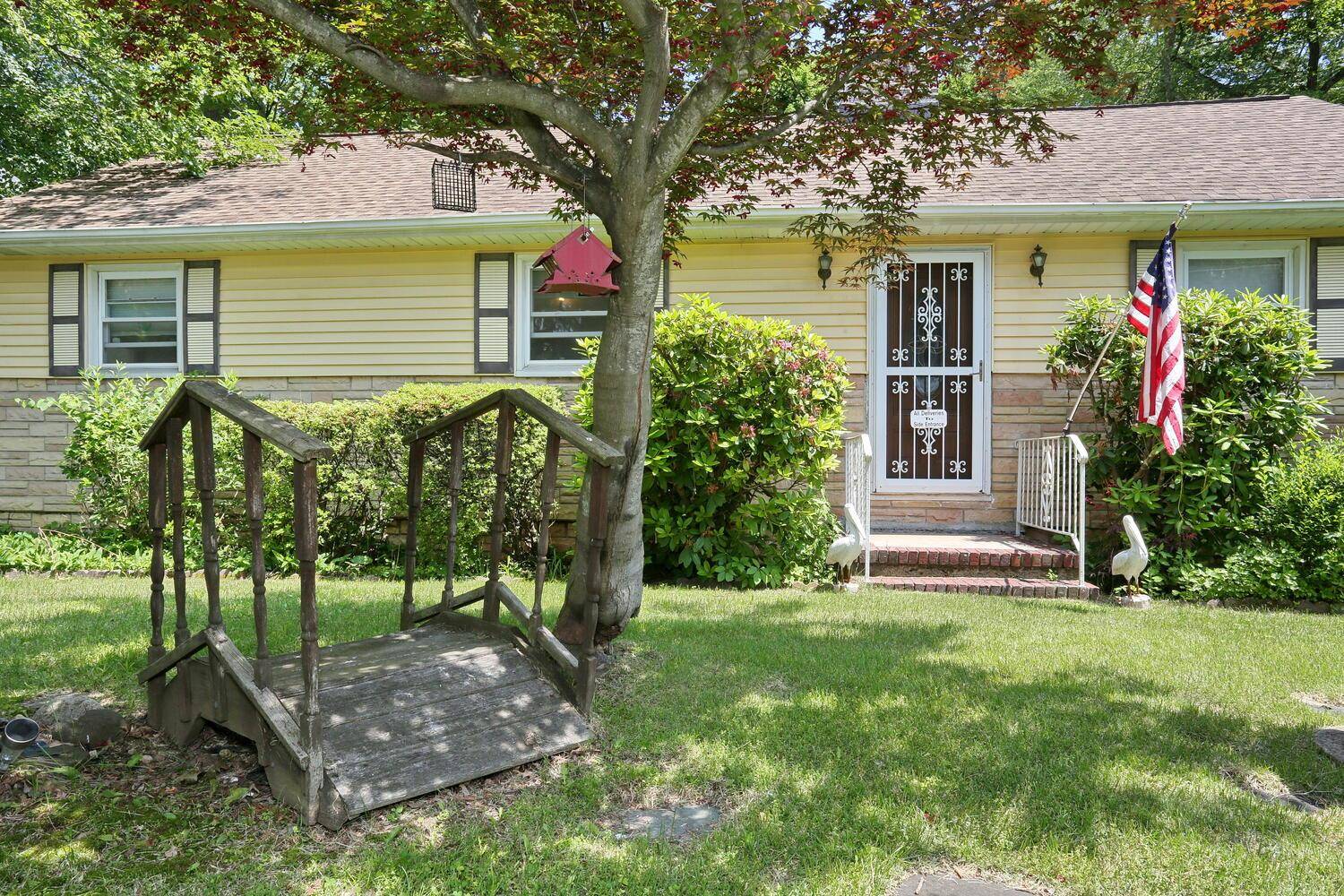 Congers, NY 10920,173 Massachusetts AVE