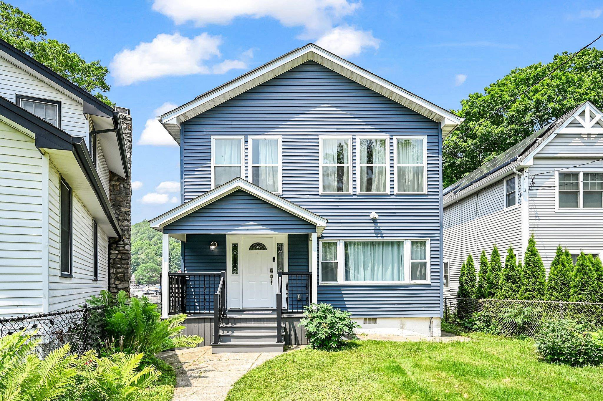 Greenwood Lake, NY 10925,65 Murray RD