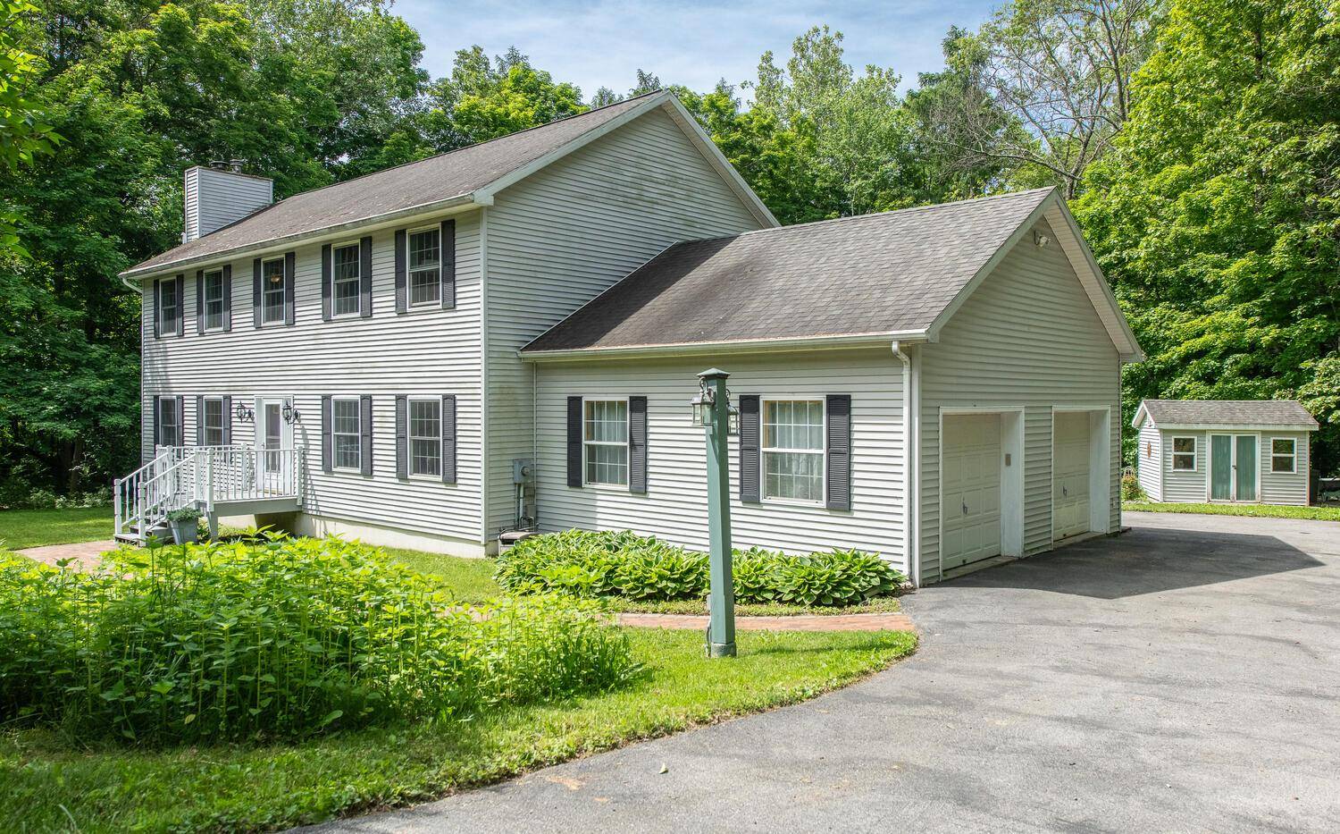 Poughkeepsie, NY 12601,36 Valkill DR