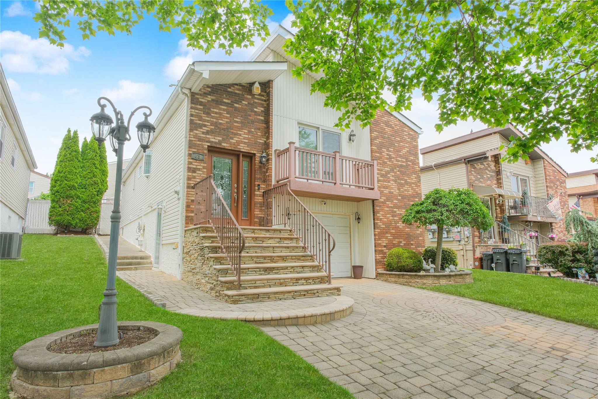 Staten Island, NY 10312,63 Dorval AVE