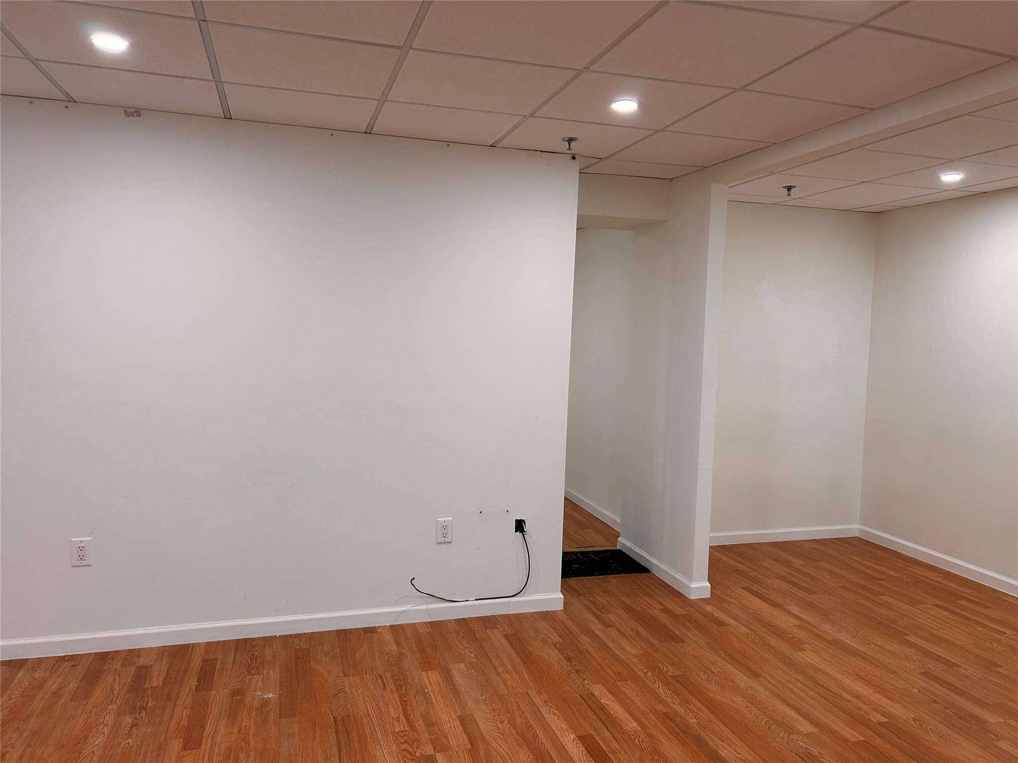 Flushing, NY 11354,129-09 26th AVE #303