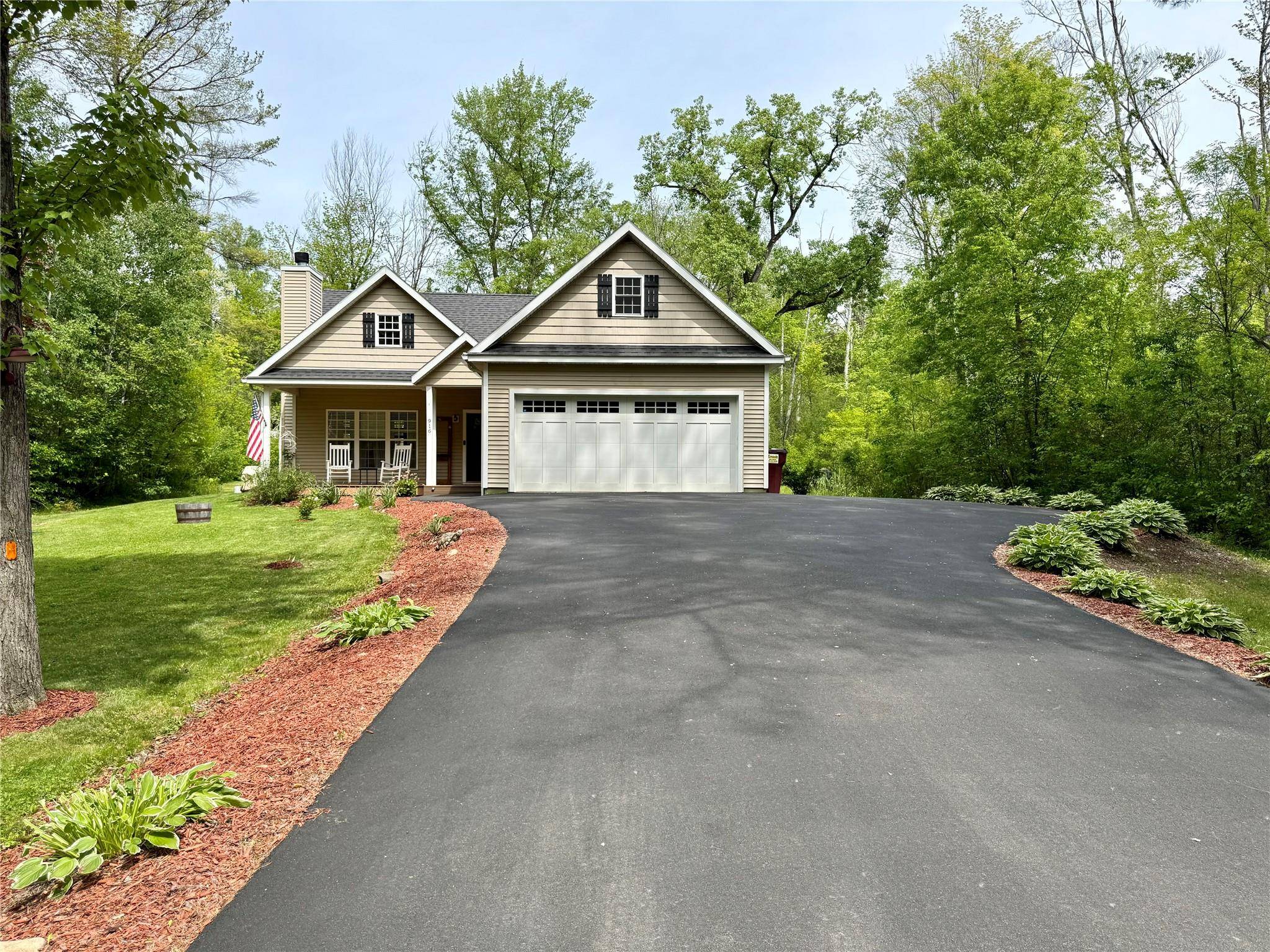 Athens, NY 12015,916 Sleepy Hollow RD