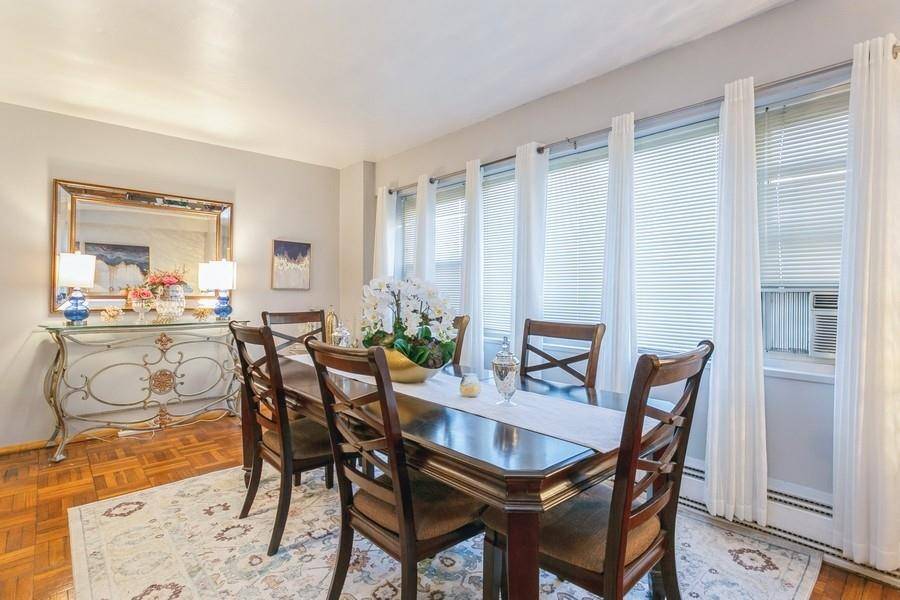 Bronx, NY 10468,8 Fordham Hill OVAL #10A