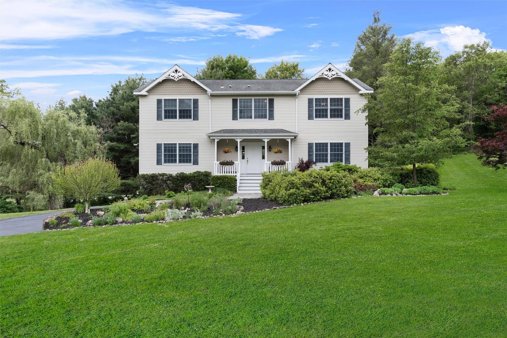 Wappingers Falls, NY 12590,1 Bray Farm LN
