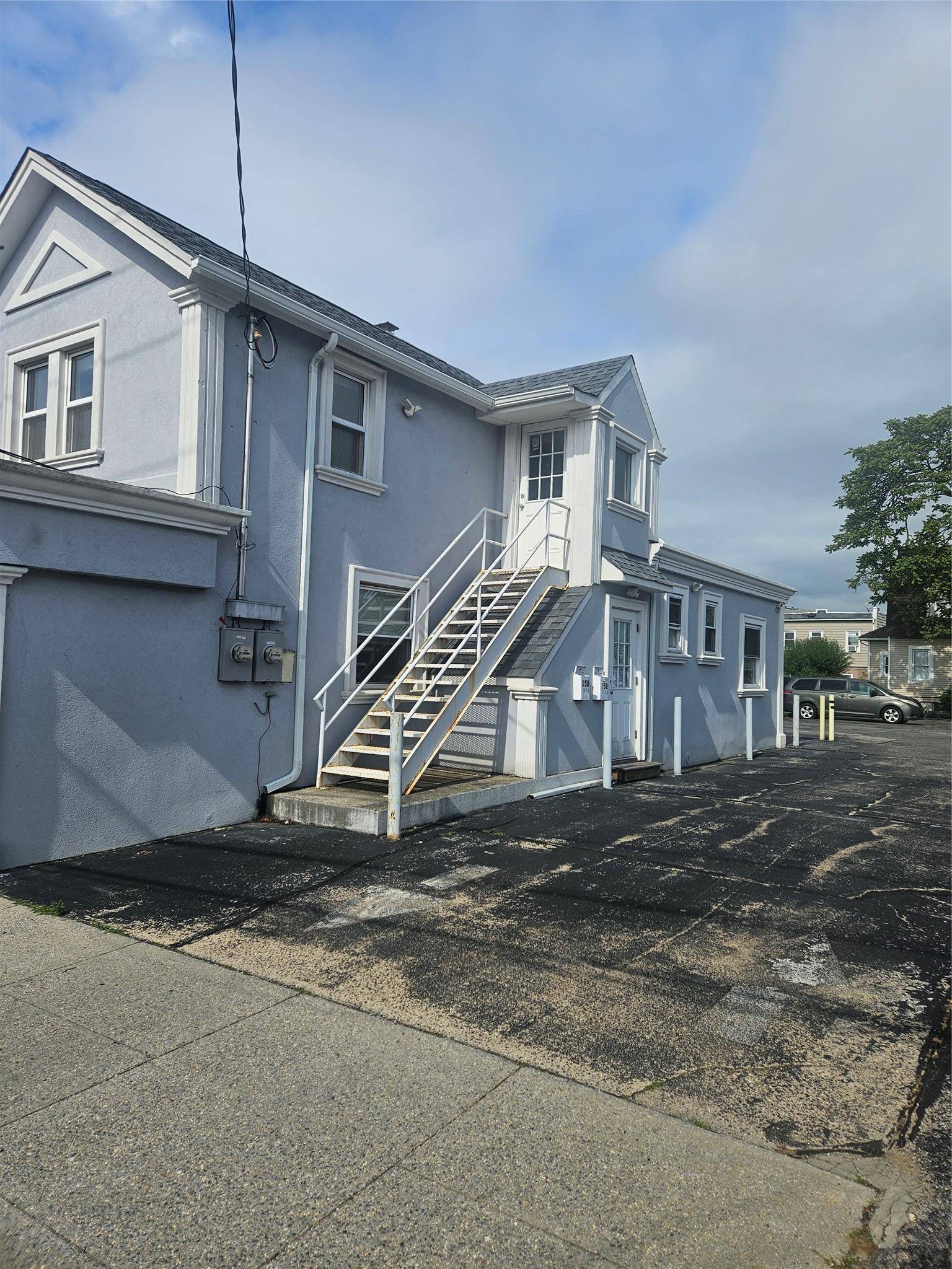 Inwood, NY 11096,158 doughty