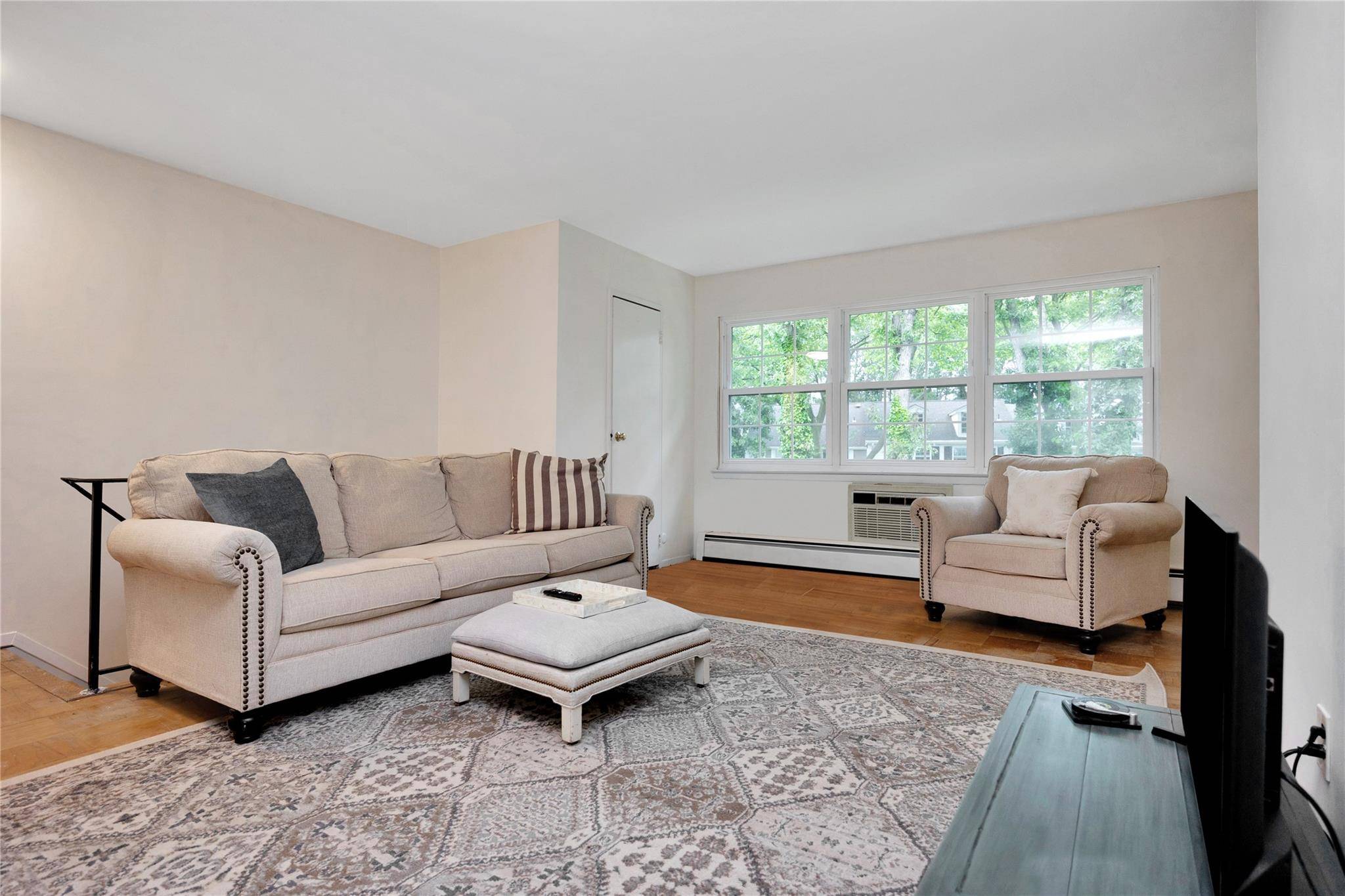 Hauppauge, NY 11749,615 Towne House VLG #615