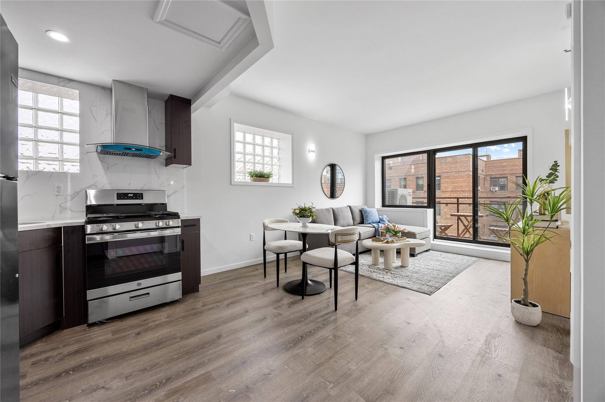 Rego Park, NY 11374,97-30 64th AVE #3C