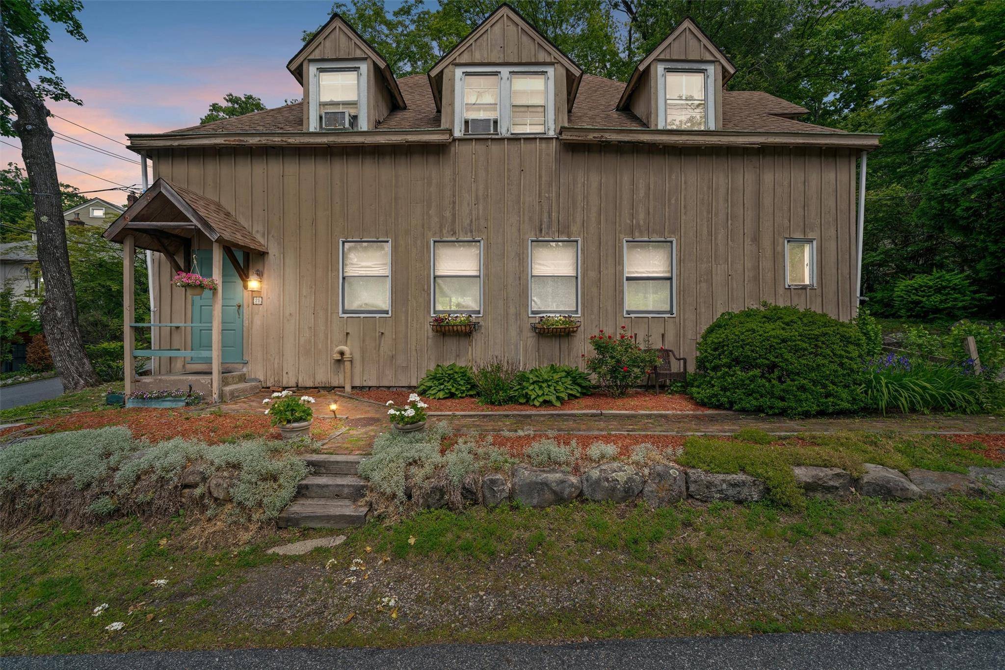 Tuxedo Park, NY 10987,75 Clubhouse RD