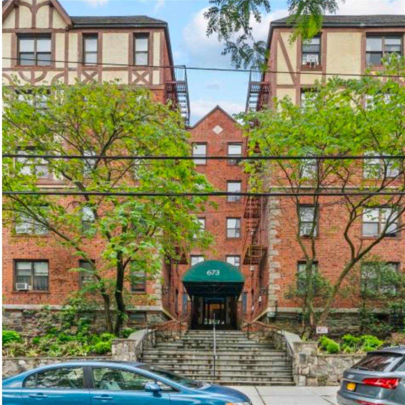 Mount Vernon, NY 10552,673 Locust ST #4E