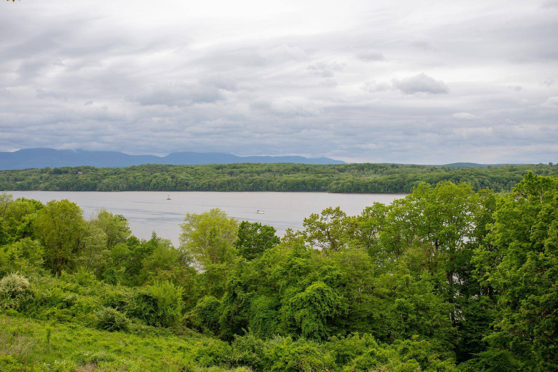 Hudson, NY 12534,164 Mount Merino RD