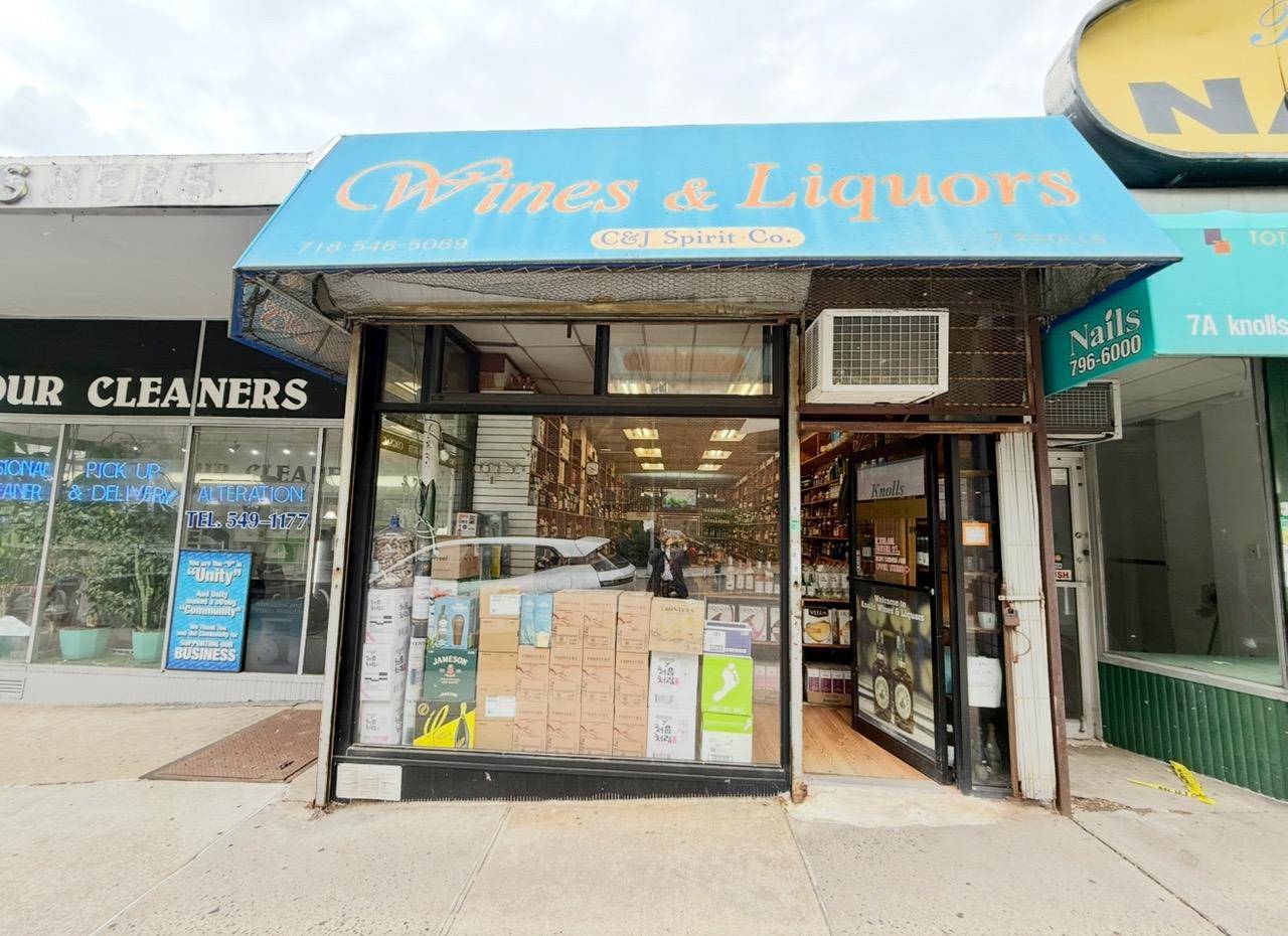 Bronx, NY 10463,7 Knolls CRES