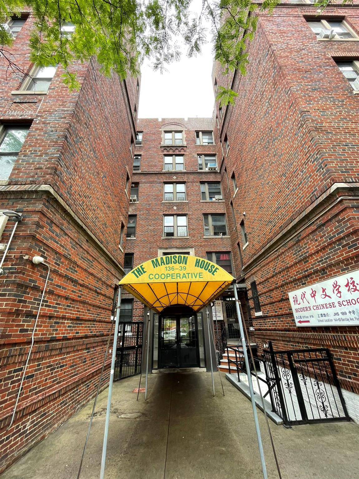 Flushing, NY 11355,13639 41st AVE #3C