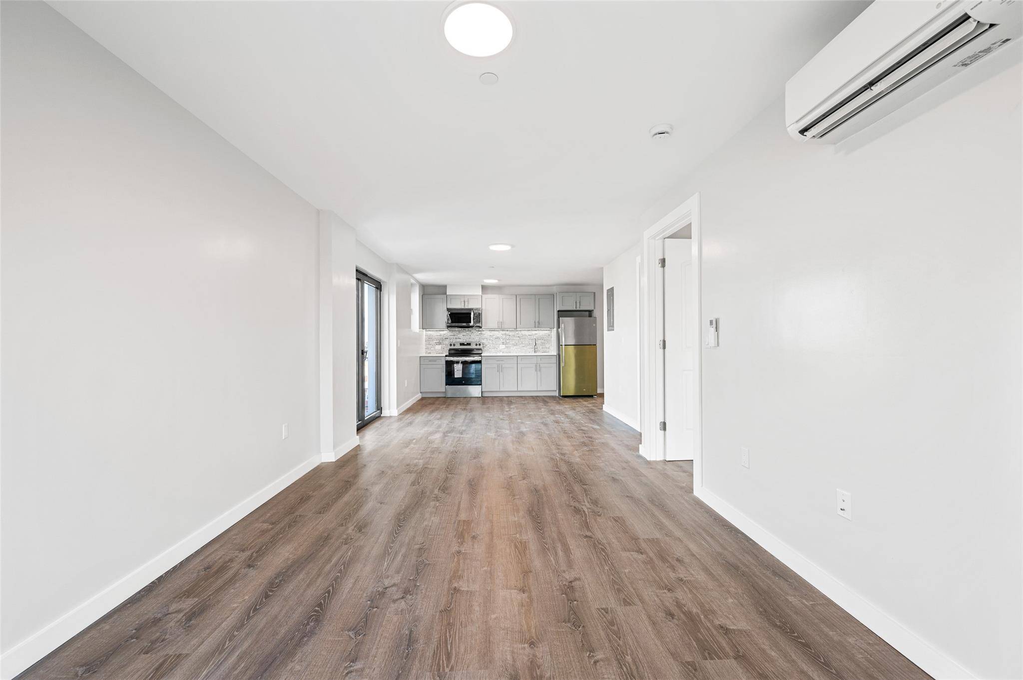 Woodside, NY 11377,43-34 53rd Street #4C