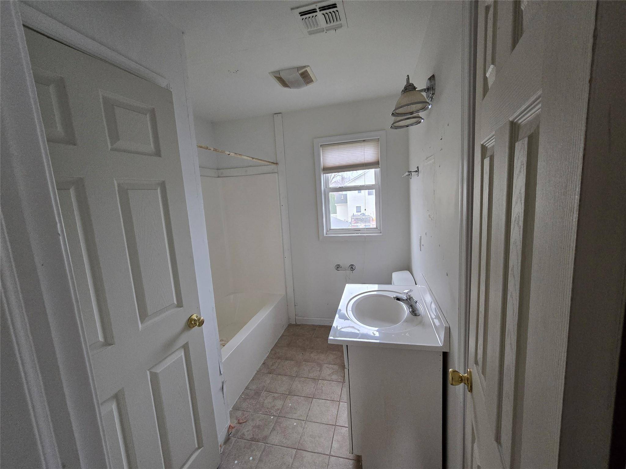Port Jervis, NY 12771,27 Thompson ST