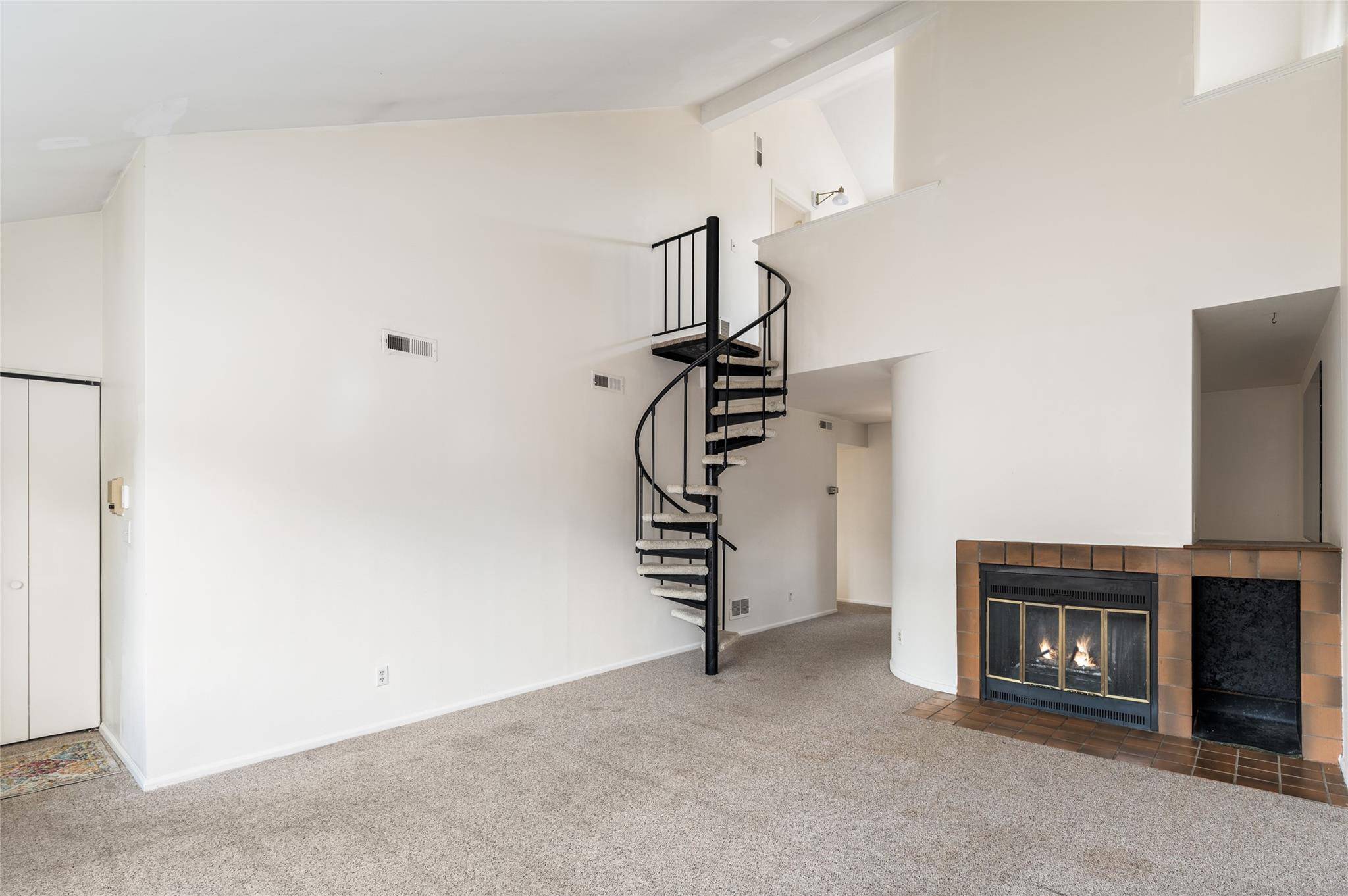 South Salem, NY 10590,71 Fox RUN