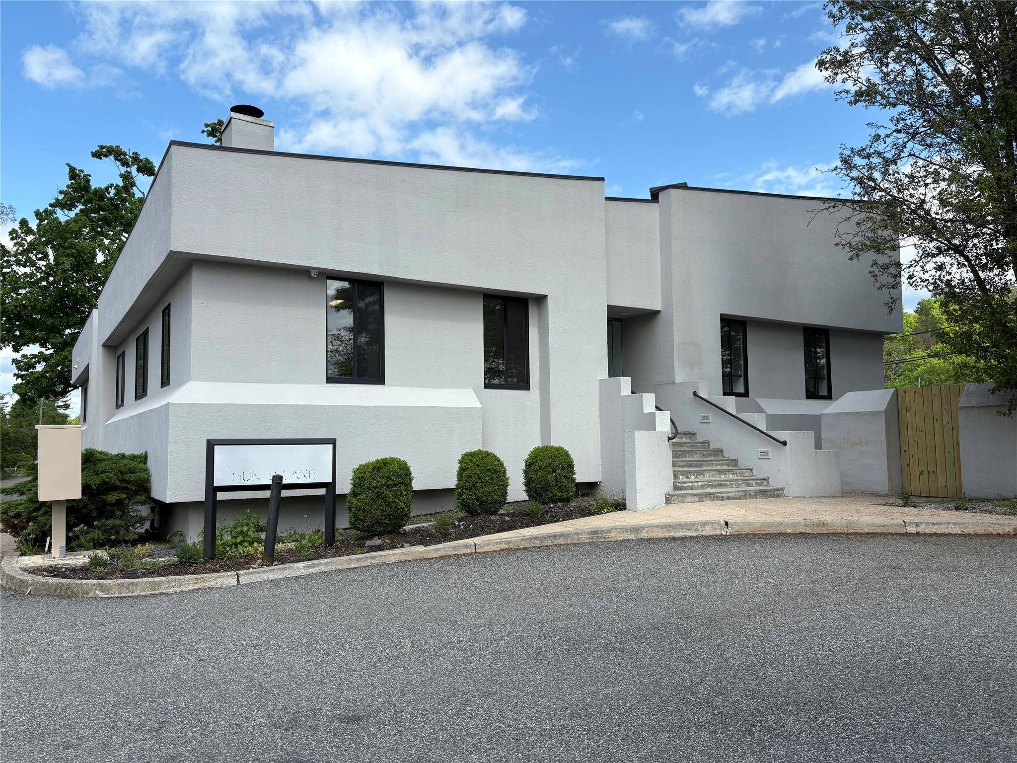 Chappaqua, NY 10514,9 Joan Corwin WAY