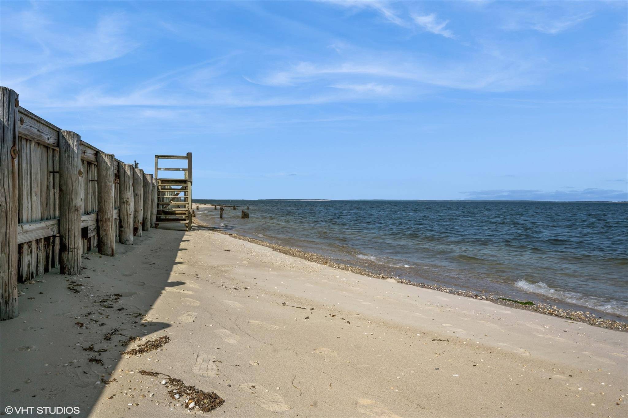 South Jamesport, NY 11970,31 Dunlookin LN