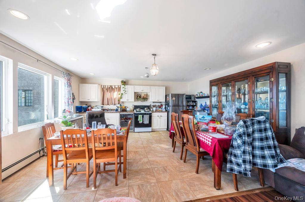 Bellmore, NY 11710,3142 Shore RD