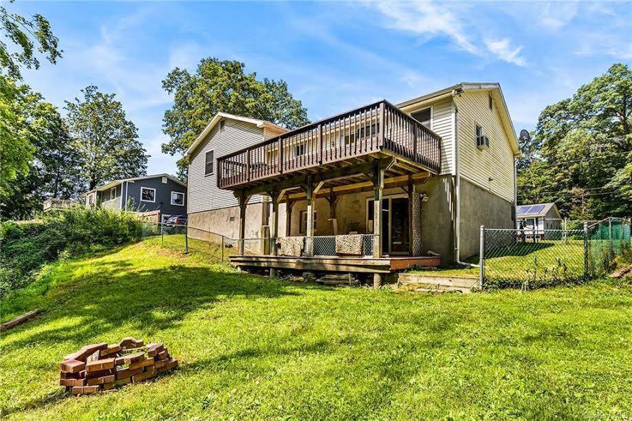 Wappingers Falls, NY 12603,19 Raker RD