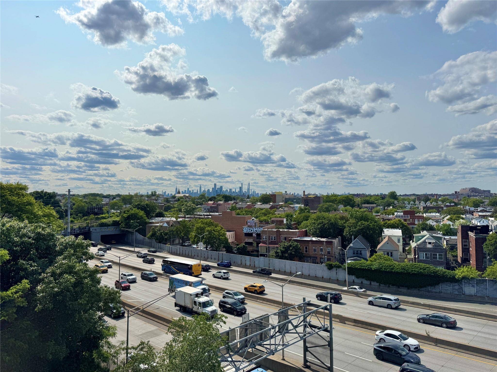 Elmhurst, NY 11373,86-16 60th AVE #5K