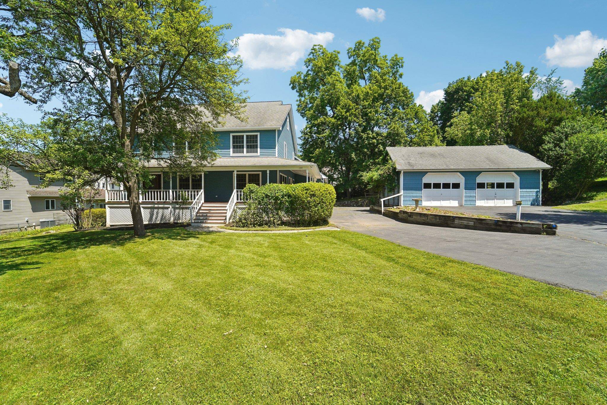 Pearl River, NY 10965,159 Martin PL