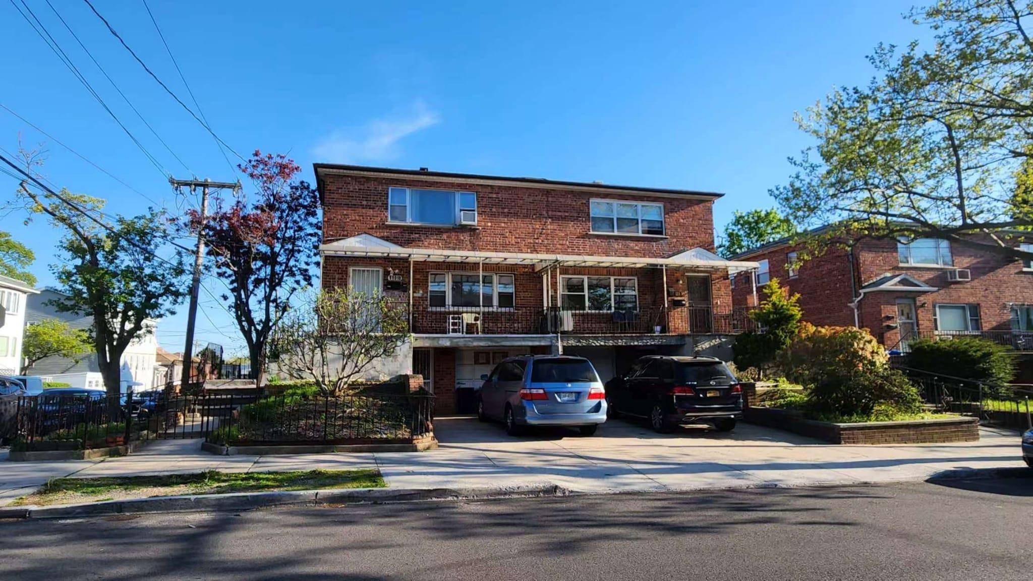 College Point, NY 11356,119-18 14th AVE