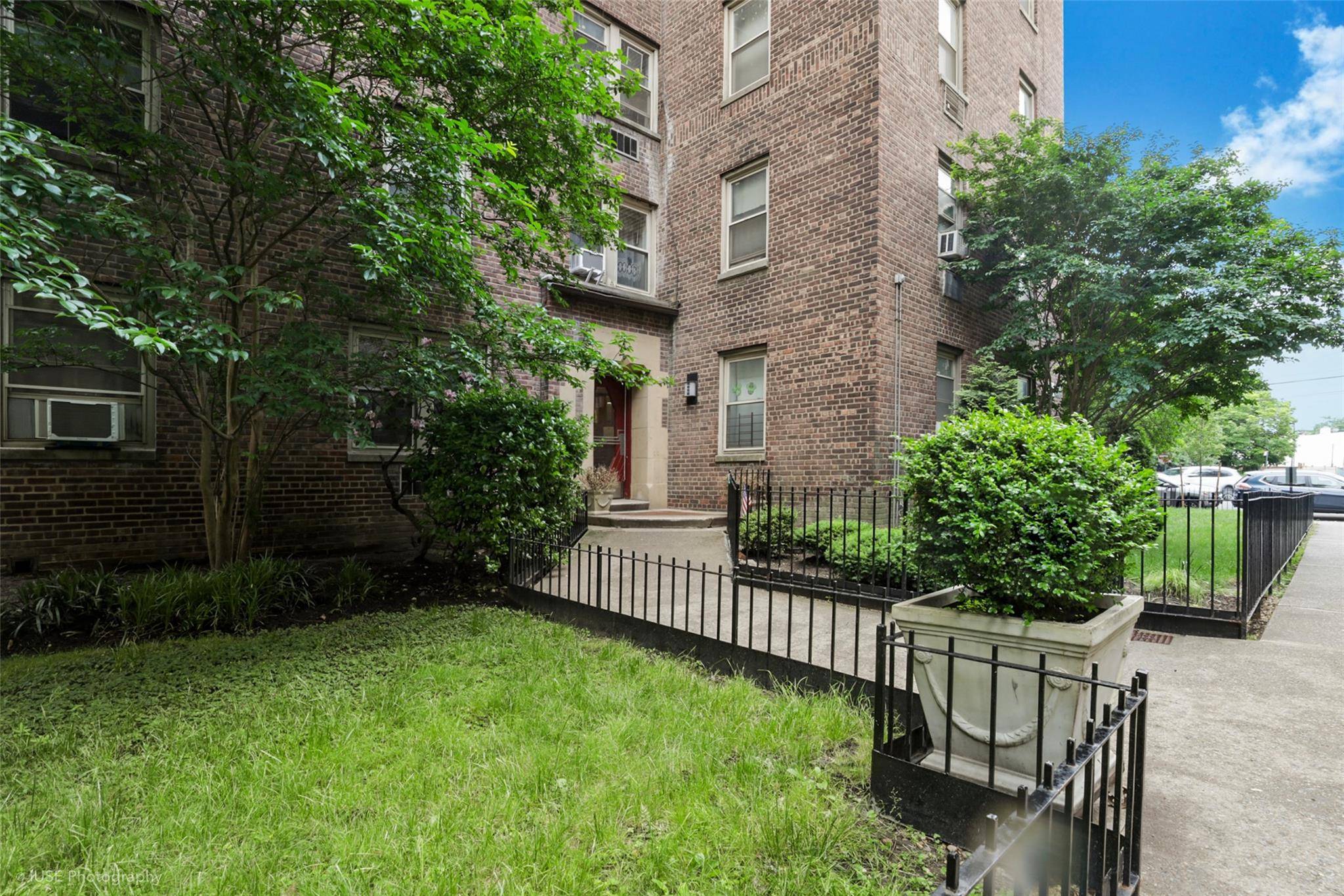 Woodside, NY 11377,48-56 44th #2H