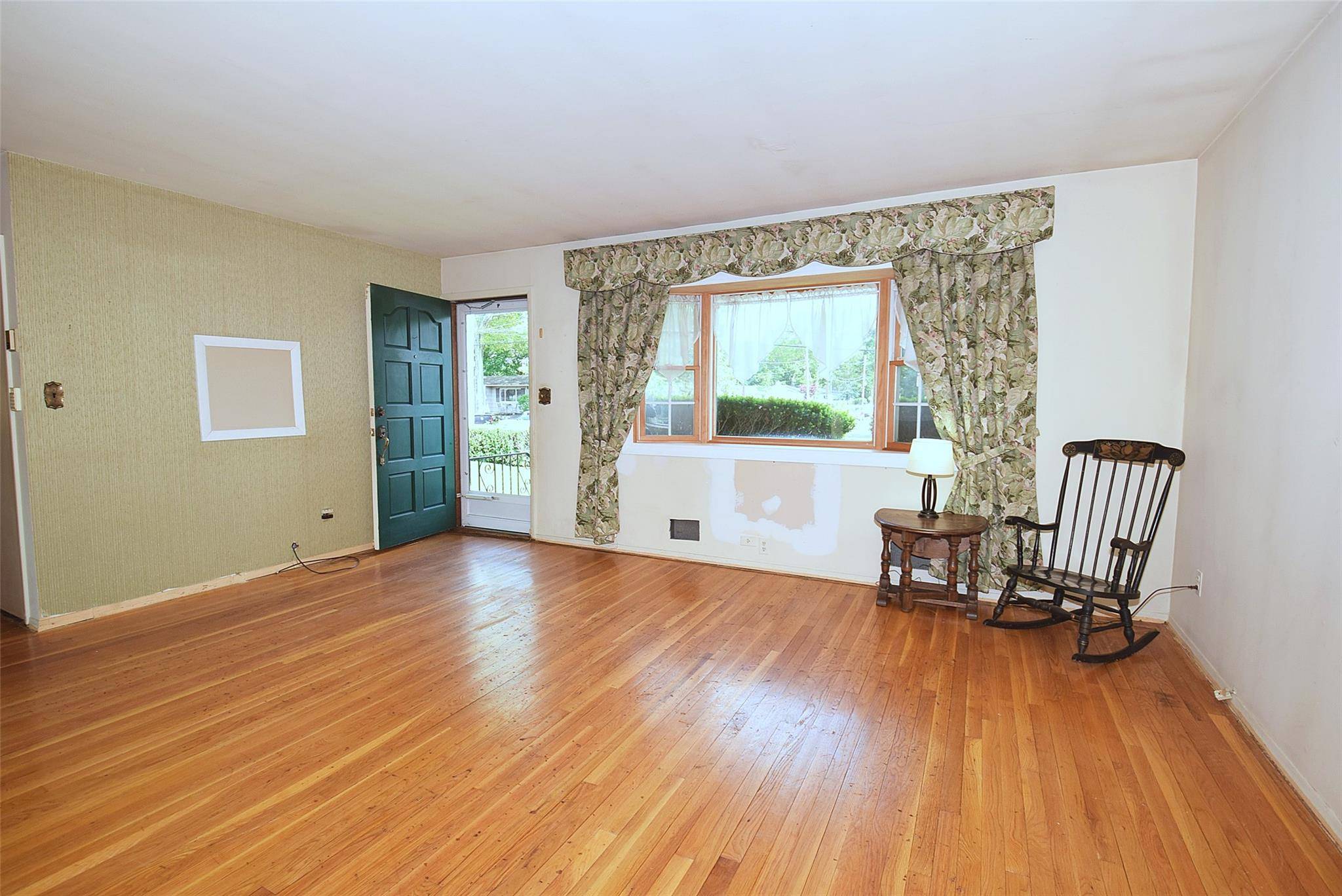 Islip Terrace, NY 11752,24 Rodney AVE