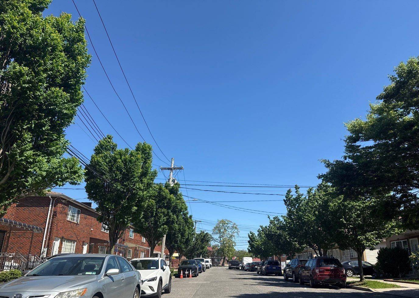 Springfield Gardens, NY 11413,140-33 Coombs ST