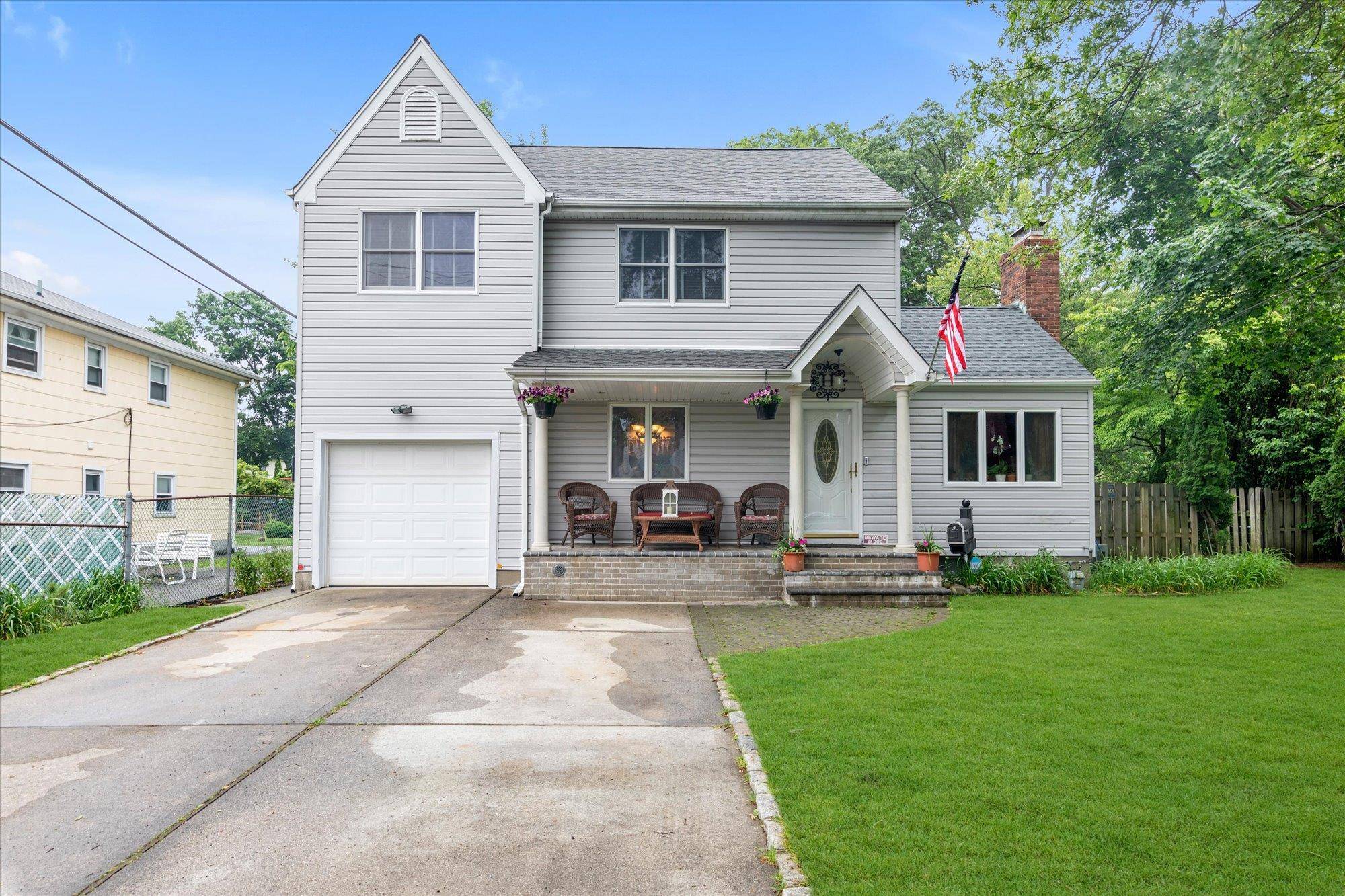 West Hempstead, NY 11552,517 Birch ST