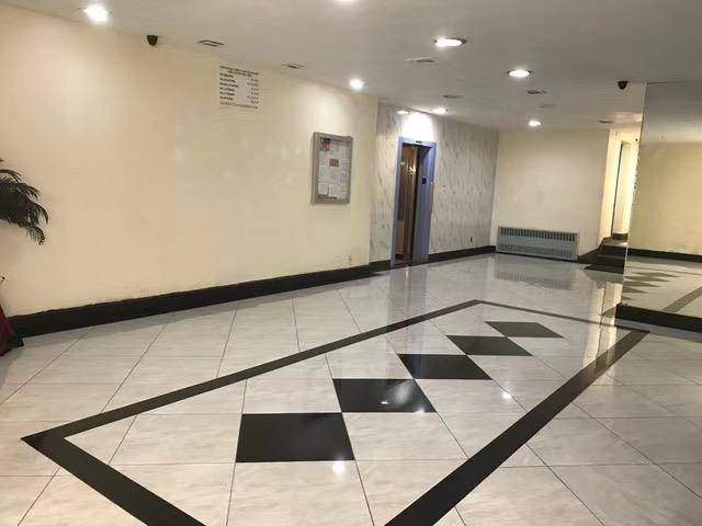 Flushing, NY 11355,14340 41st AVE #2G