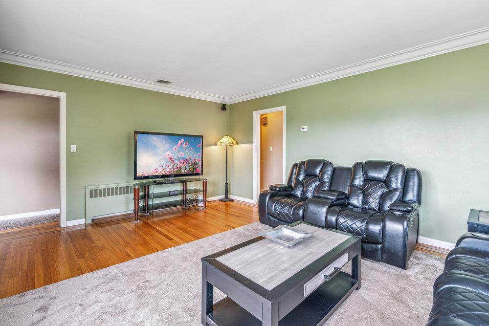 Kings Park, NY 11754,56 Avenue K