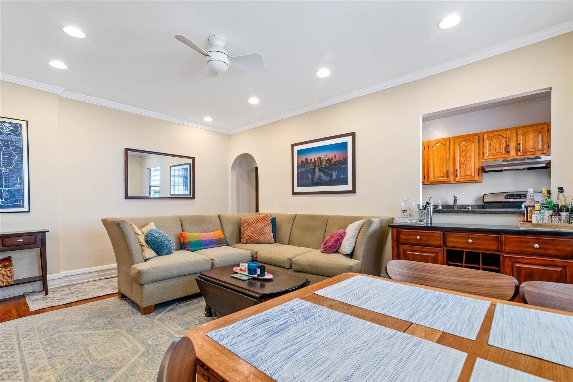 Astoria, NY 11106,35-55 29th ST #3D