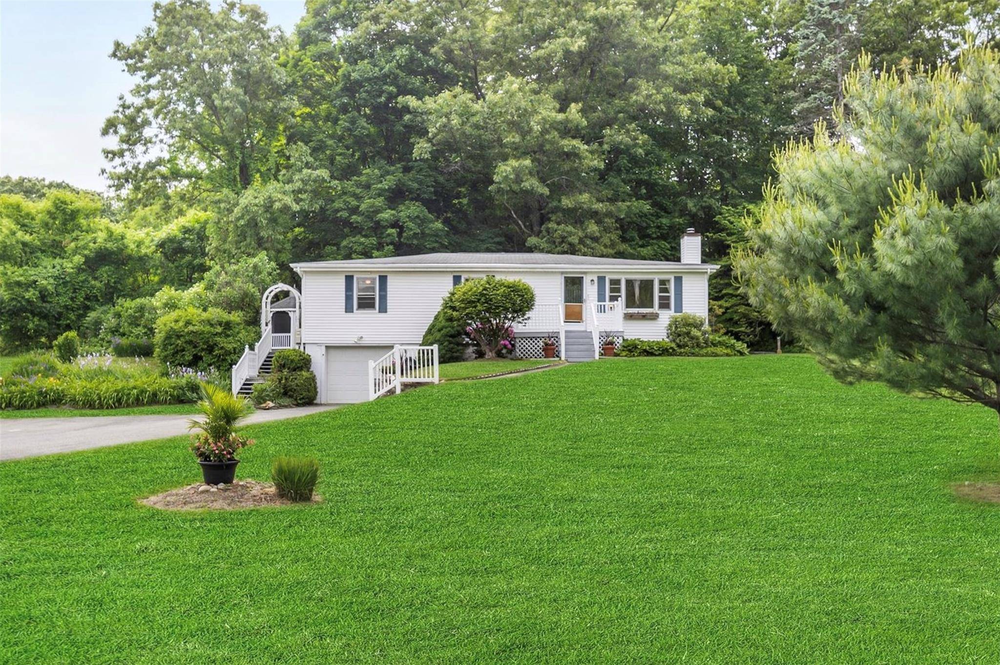 Highland, NY 12528,21 Triangle of Clearwater RD