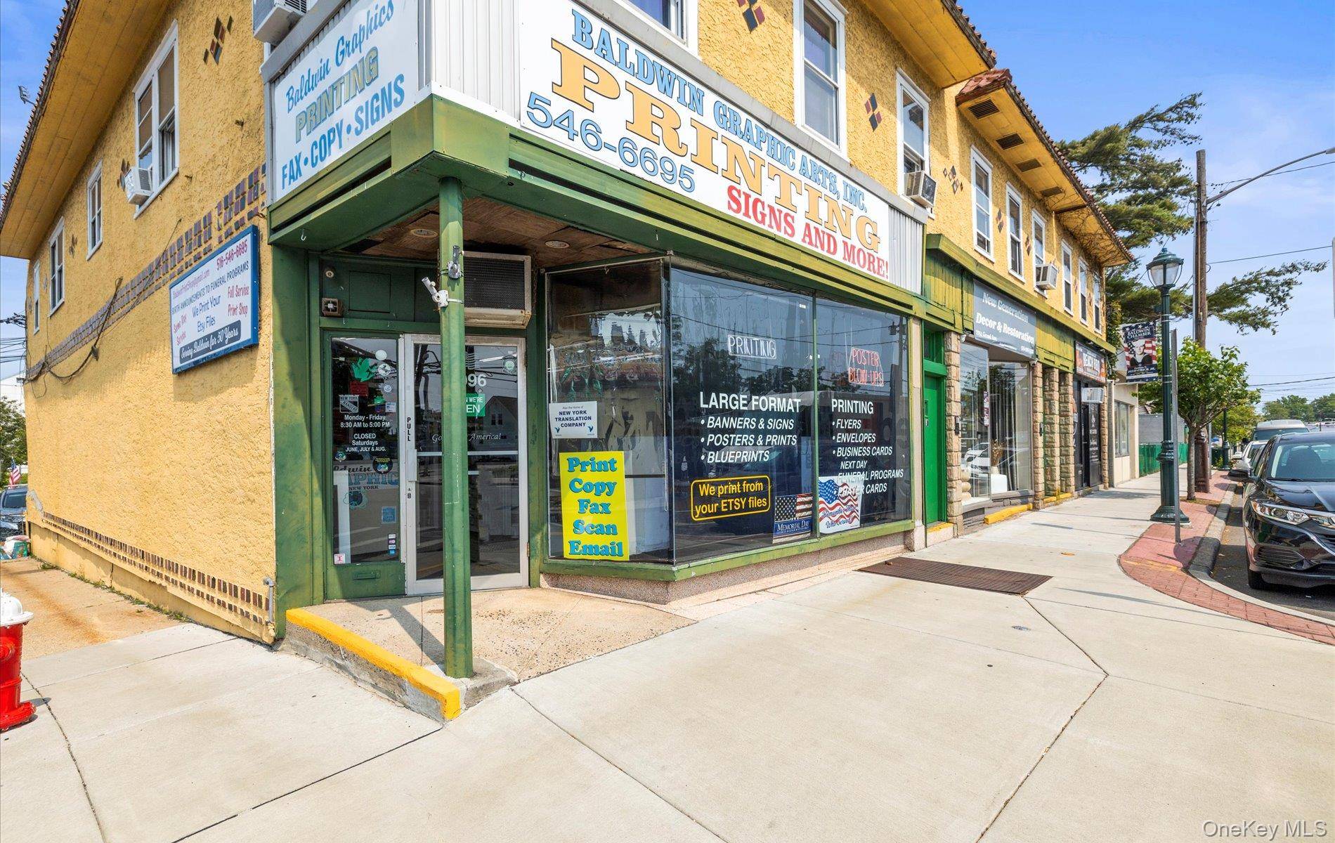 Baldwin, NY 11510,2092-2096 Grand AVE