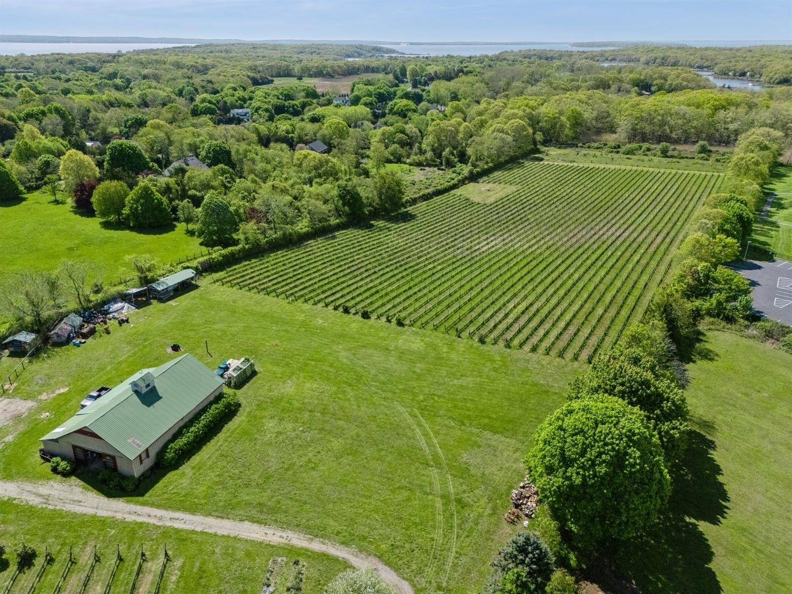Cutchogue, NY 11935,35950 Main RD