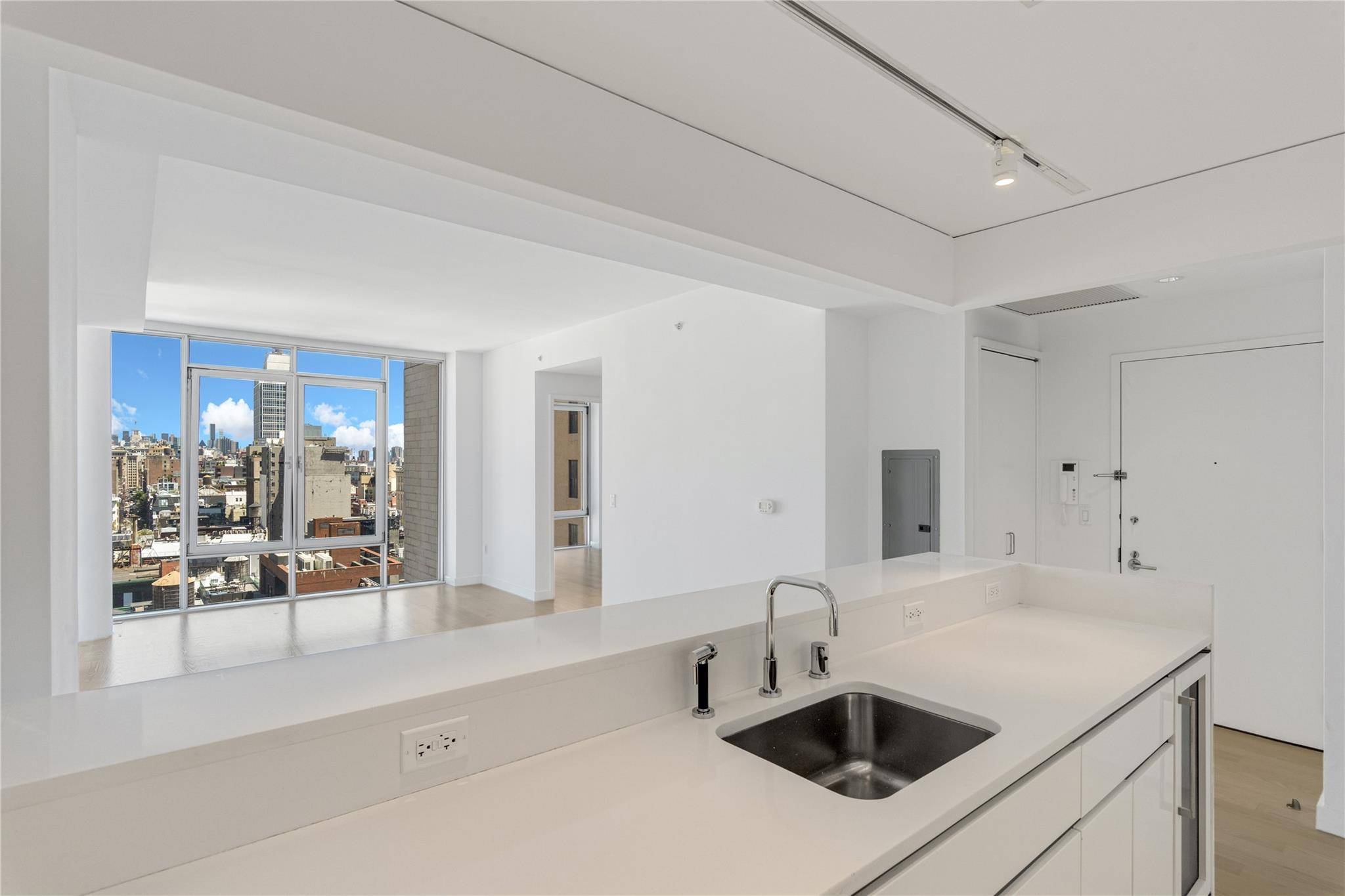 New York (manhattan), NY 10013,50 Franklin ST #14B